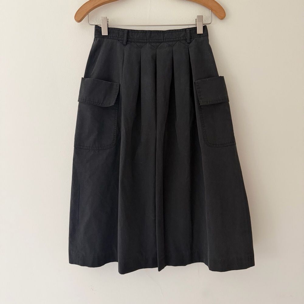 Vintage Skirt Pleated Big Pockets Ann Stevens Size 2 Neutral Capsule